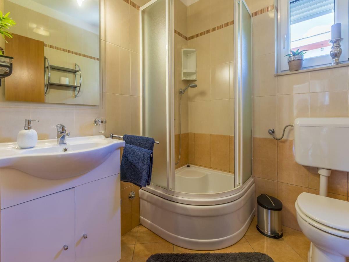 Bruno Apartment Crikvenica Luaran gambar